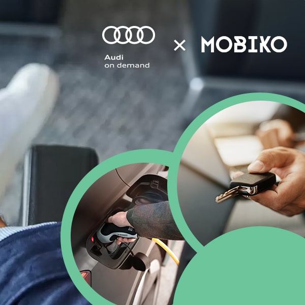 Mann verwendet eine Smartphone-App, um ein Auto zu mieten, während ein Audi-Logo und das MOBIKO-Logo eingeblendet sind.